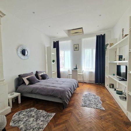 Boheme Cismigiu Studio Bucarest Extérieur photo